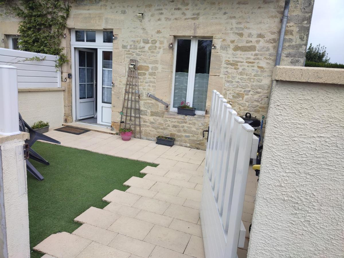 Tour-en-Bessin Claude Et Astridヴィラ エクステリア 写真